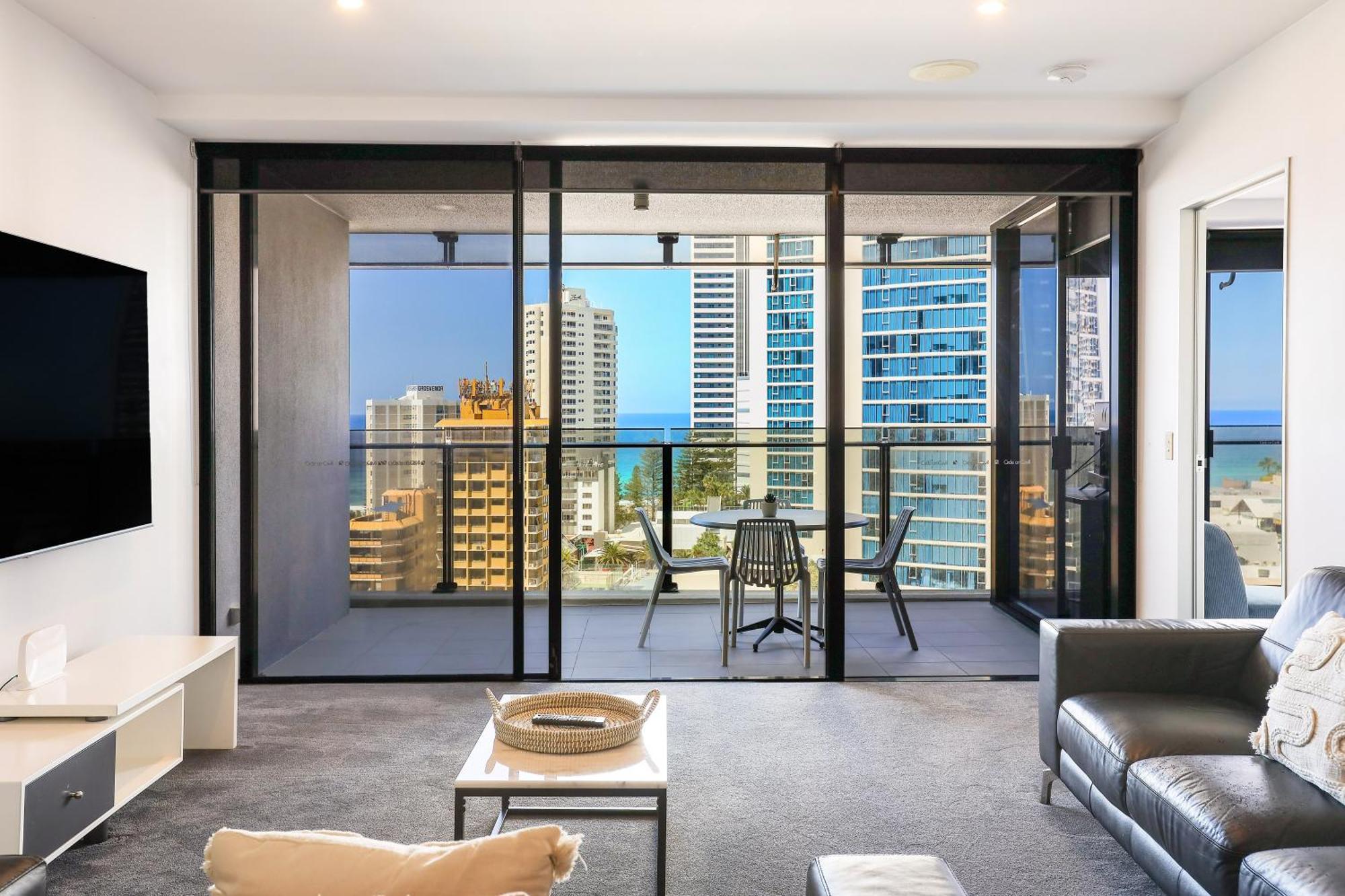 Circle On Cavill 2, 3, 4 & 5 Bedroom Skyhomes & Sub Penthouses By Gold Coast Holidays Екстериор снимка