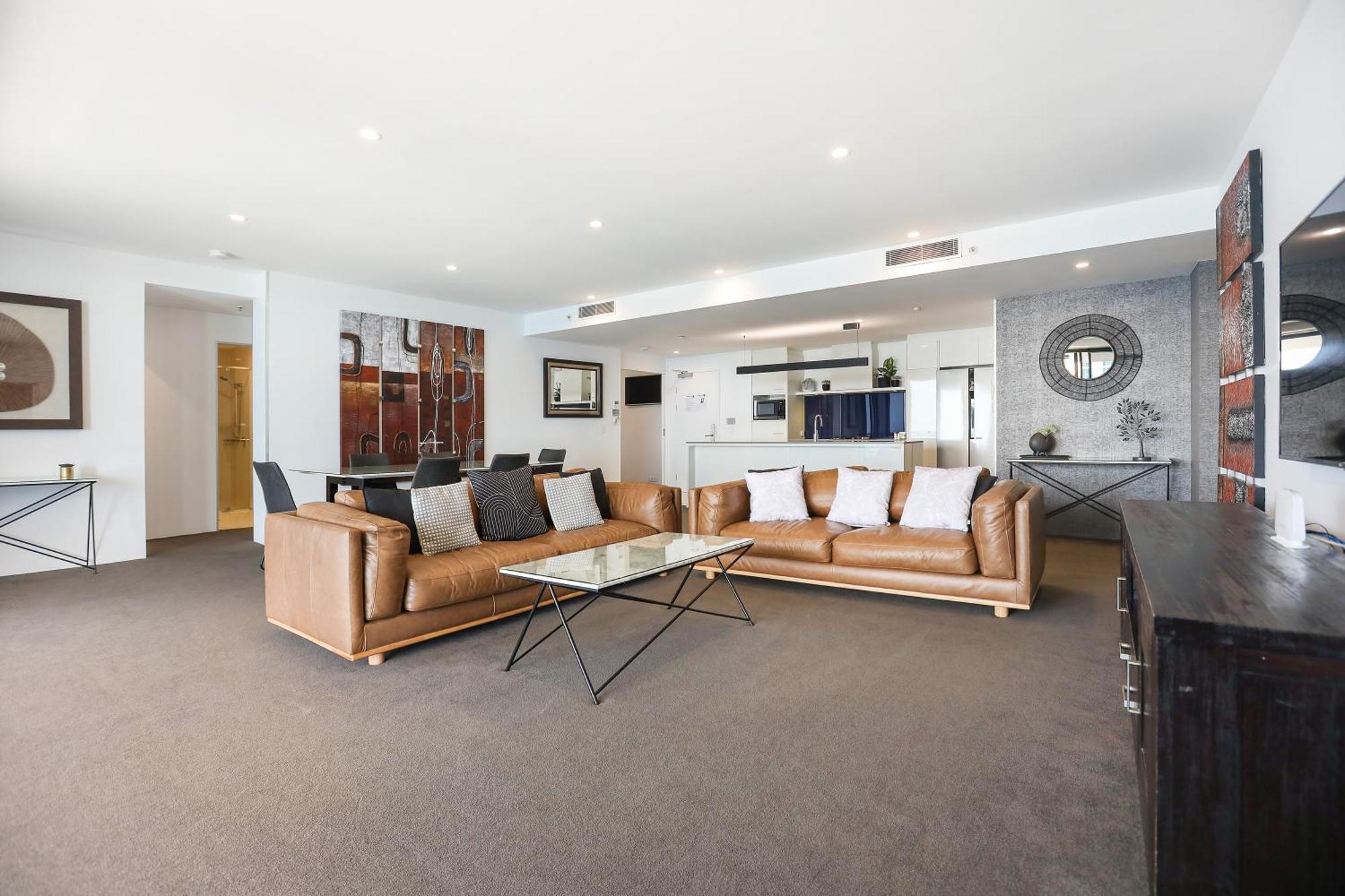 Circle On Cavill 2, 3, 4 & 5 Bedroom Skyhomes & Sub Penthouses By Gold Coast Holidays Екстериор снимка