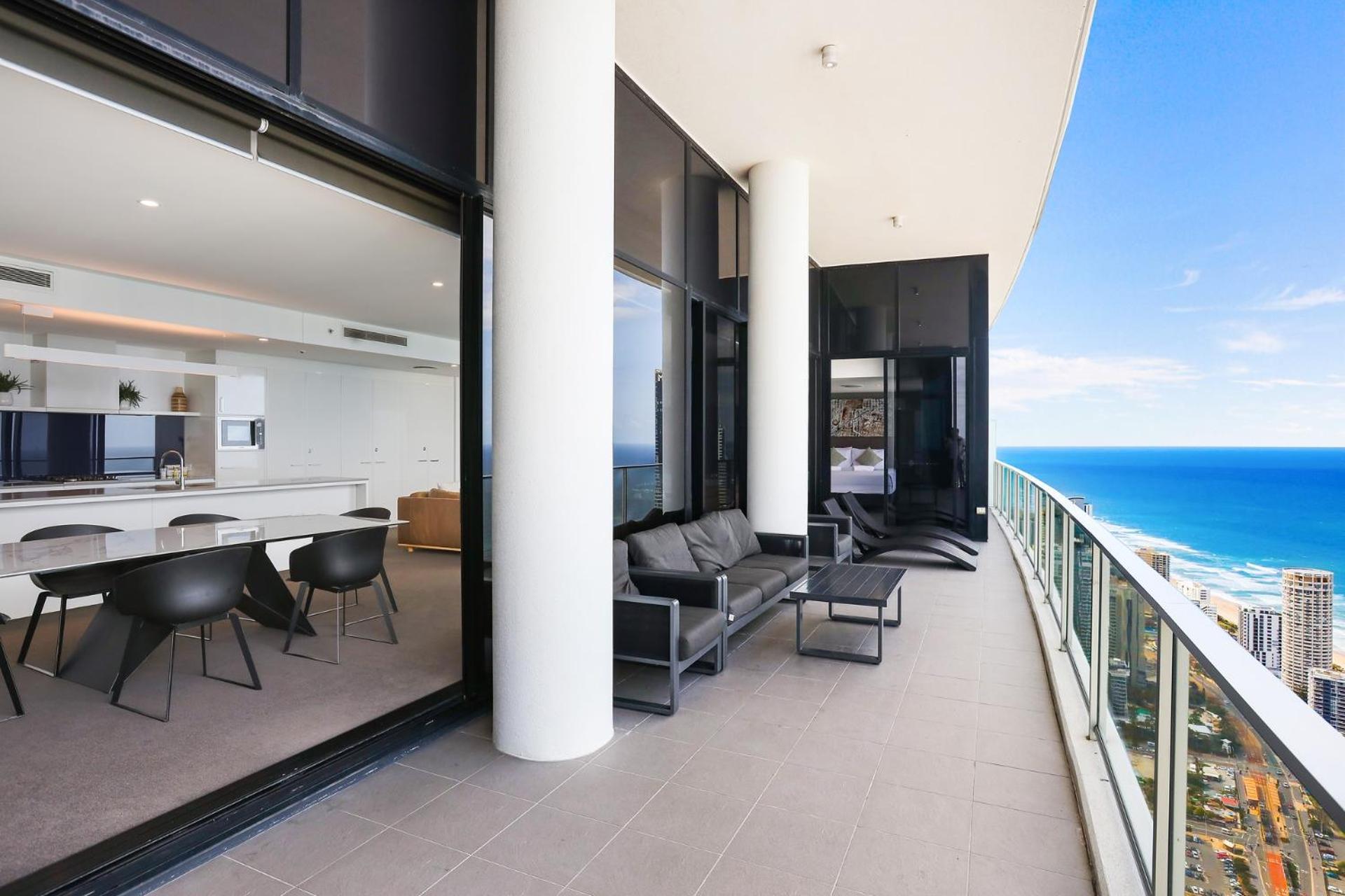 Circle On Cavill 2, 3, 4 & 5 Bedroom Skyhomes & Sub Penthouses By Gold Coast Holidays Екстериор снимка