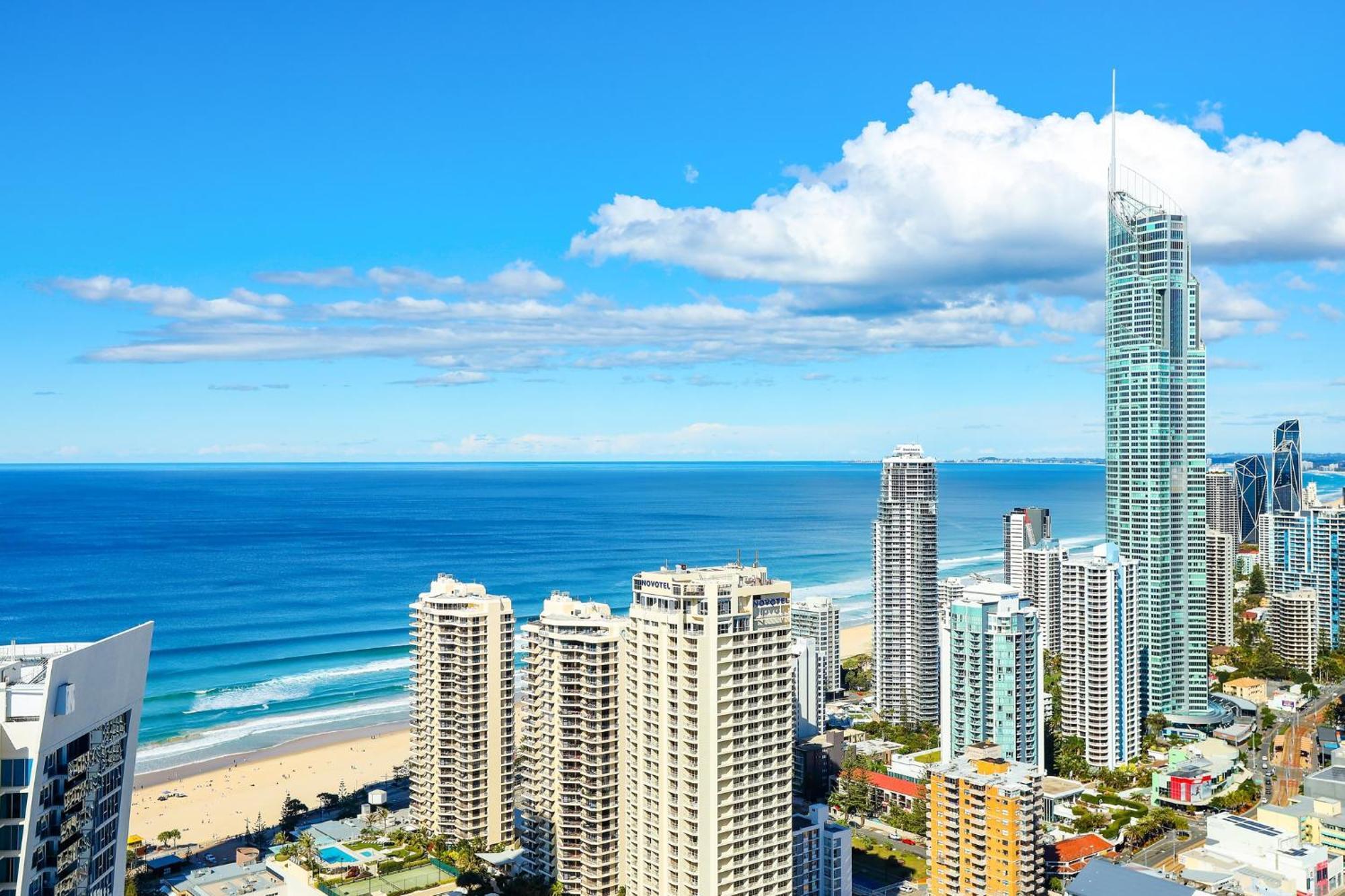 Circle On Cavill 2, 3, 4 & 5 Bedroom Skyhomes & Sub Penthouses By Gold Coast Holidays Екстериор снимка