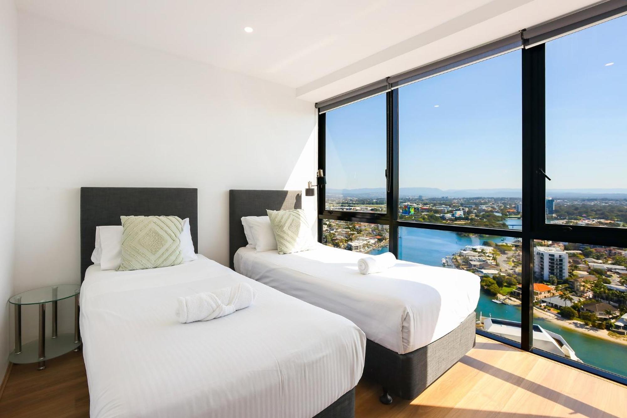 Circle On Cavill 2, 3, 4 & 5 Bedroom Skyhomes & Sub Penthouses By Gold Coast Holidays Екстериор снимка